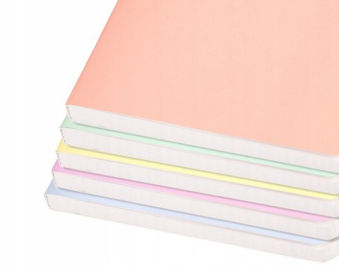 Zeszyt szkolny B5 Brulion w kwiatki 96 kartek w kratkę FLOWER 400181452 OXFORD