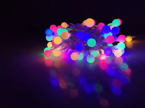 Lampki choinkowe 10m MODEE kolorowe kulki 100 led 230V ML-C2011