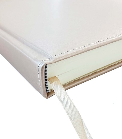 Kalendarz książkowy A4 dzienny LUX METALIC K-A4DLM AVANTI