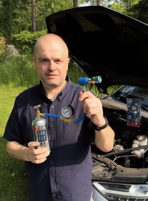 Zestaw do napełniania klimatyzacji CARFIX 5w1 235g R134a + przewód z manometrem